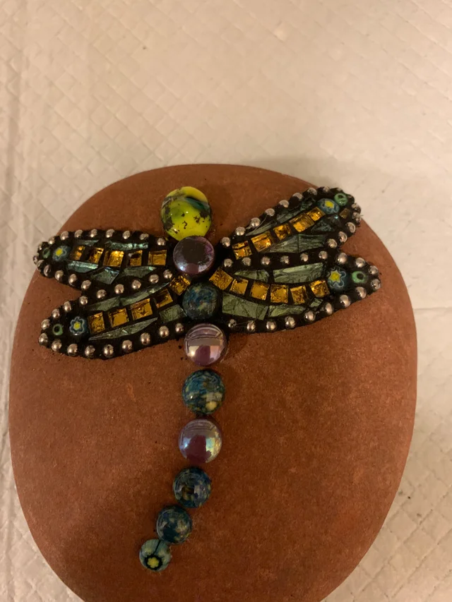Dragonfly Garden Rock (LD-30)