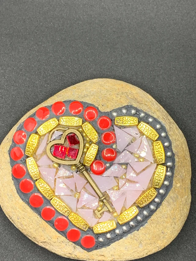 Heart Garden Rock (LD-07)